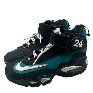 NIKE:  Air Griffey Max 1 2016 Black Freshwater Youth Boys Sneakers - Sz 4.5Y